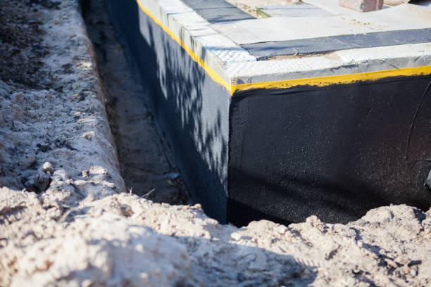 Professional Crawl Space Encapsulation technician working in New Market, IN